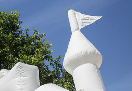 Sprzedam standardowy dmuchany zamek o tematyce ślubnej w formie zamku dla dzieci. Kup dmuchane zamki online w JB Dmuchańce Polska