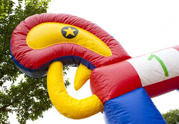 Do kupienia dmuchany tor bandy do zabawy w wyścigi konne dla dzieci. Zamów online duże dmuchane place zabaw na imprezy integracyjne od JB Dmuchance 