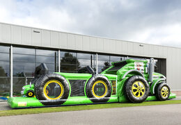 Zamów unikalny 17-metrowy tor przeszkód w motywie ciągnika dla dzieci. Kup nadmuchiwane tory przeszkód online już teraz w JB Dmuchańce Polska