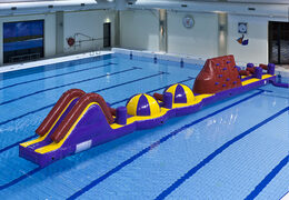 Spektakularny nadmuchiwany tor przeszkód o długości 17 metrów, mega run XL z różnymi ekscytującymi przedmiotami dla dzieci. Zamów nadmuchiwane atrakcje wodne już teraz online w JB Dmuchańce Polska