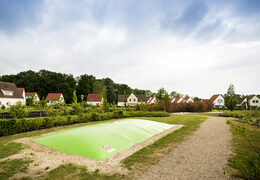 Kup wykonaną na zamówienie dmuchaną górę powietrzną w motywie Królik. Zamów nadmuchiwane góry powietrzne już teraz online w JB Dmuchańce Polska