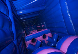 Zamów nadmuchiwany tor przeszkód IR Lewton w motywie ciężarówki do użytku wewnątrz i na zewnątrz. Kup nadmuchiwane tory przeszkód online już teraz w JB Dmuchańce Polska