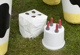 Do kupienia dmuchana krowa do dojenia i do samodzielnego wypełnienia napojem jako atrakcyjna zabawa dla dzieci i dorosłych. Kup z szybką wysyłką do domu atrakcyjne dmuchańce od JB Dmuchance