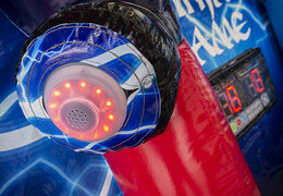 Kup nadmuchiwaną interaktywną grę IPS Ninja Battle