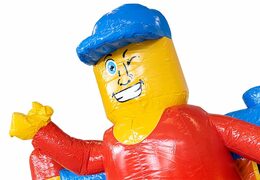 Mini dmuchany zamek z motywem superbloków ze zjeżdżalnią na sprzedaż w JB Dmuchańce Polska. Kup dmuchane zamki do skakania dla dzieci w JB Dmuchańce Polska