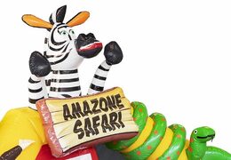 Bestel opblaasbaar springkussen met glijbaan aan de voorkant volledig in Amazon Safari thema voor kinderen