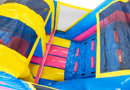 Zamów 13 metrowy nadmuchiwany tor przeszkód z motywem Flamingo dla dzieci. Kup nadmuchiwane tory przeszkód online już teraz w JB Dmuchańce Polska