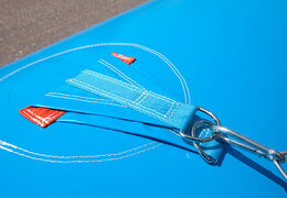 Kup nadmuchiwane niebiesko-pomarańczowe piłkarzyki z unikalnym systemem przesuwania dla dzieci. Zamów dmuchane piłkarzyki już teraz online w JB Inflatables Holandia