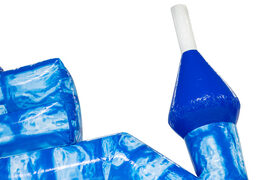 Niebieska wieżyczka standardowego zamku dmuchanego Blue Brick