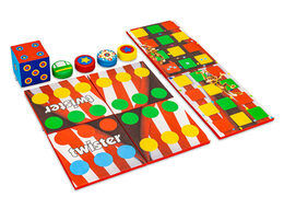 Kolorowy zestaw gier z przodu Softplay w temacie Rollercoaster