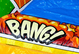 Zamek dmuchany A-frame Super Comic w stylu komiksowym dla dzieci, teraz dostępny w JB Inflatables