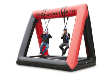 Na sprzedaż wiszące spodnie, gra z dmuchanych elementów do urozmaicenia imprezy urodzinowej lub integracyjnej. Zamów wyjątkowe dmuchańce od producenta JB Dmuchance 