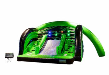 Zamów nadmuchiwany tor przeszkód z bramkarzem z interaktywnym sportem, aby zrobić zawody dla dzieci