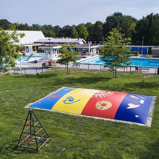 Zamów na zamówienie nadmuchiwany nadmuchiwany motyw letni dla dzieci w JB Dmuchańce Polska. Zamów teraz darmowy projekt nadmuchiwanych gór powietrznych we własnej identyfikacji wizualnej