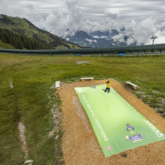 Nadmuchiwana góra powietrzna Ellmau wykonana na zamówienie dla dzieci. Kup nadmuchiwane góry powietrzne w JB Dmuchańce Polska