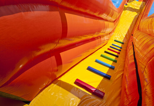 Nadmuchiwana zjeżdżalnia o tematyce plażowej z brodzikiem, imponującym obiektem 3D, świeżymi kolorami i przeszkodami 3D dla dzieci. Zamów nadmuchiwane zjeżdżalnie już teraz online w JB Dmuchańce Polska