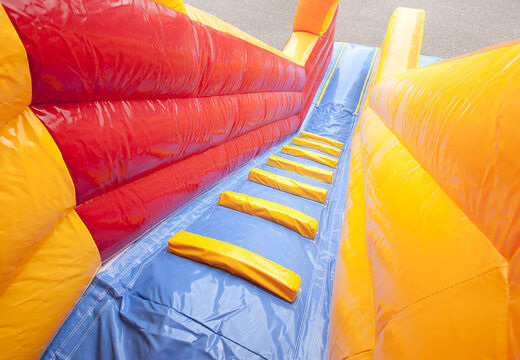 Kup spektakularną dmuchaną zjeżdżalnię z motywem klauna z zabawnymi nadrukami dla dzieci. Zamów nadmuchiwane zjeżdżalnie już teraz online w JB Dmuchańce Polska