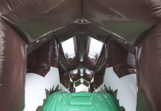 Zamów nadmuchiwany tor rolkowy w motywie zimowym dla młodszych i starszych. Kup nadmuchiwane atrakcje zimowe online w JB Dmuchańce Polska