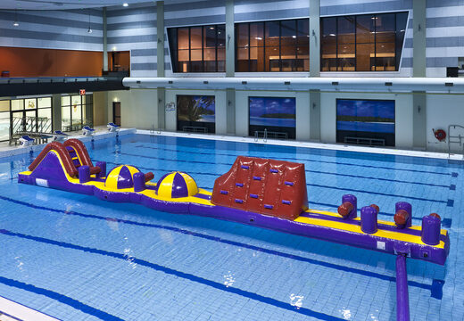 Tor przeszkód Adventure Mega Run XL o długości 17 metrów w unikalnym designie z różnymi ekscytującymi obiektami dla małych i dużych. Kup nadmuchiwany basen z przeszkodami online w JB Dmuchańce Polska