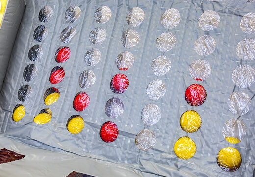 Na sprzedaż dmuchane boisko plansza do rzutów piłką do ćwiczenia koncentracji i nauki precyzji ruchu. Ciekawe specjalnie zaprojektowane dmuchane konstrukcje na imprezy tematyczne od JB Dmuchance