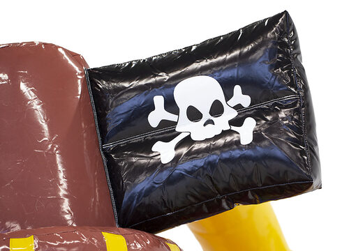 Kup nadmuchiwany 9-metrowy tor przeszkód z obiektami 3D z piracką łodzią dla dzieci. Zamów nadmuchiwane tory przeszkód już teraz online w JB Dmuchańce Polska