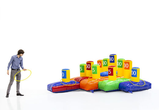 Do kupienia kolorowa dmuchana gra w rzut krążkiem do pachołków. Oryginalne starannie wykonane dmuchane gry i plansze na imprezy tematyczne od JB Dmuchance