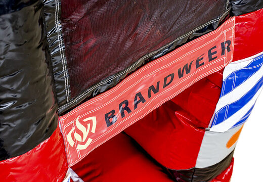 Kup dmuchany zamek w motywie straży pożarnej ze zjeżdżalnią i obiektami 3D dla dzieci. Zamów dmuchane zamki online w JB Dmuchańce Polska