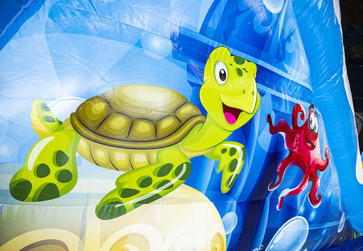 Zamów modułowy tor przeszkód surfingowych o długości 13,5 m z odpowiednimi obiektami 3D dla dzieci. Kup nadmuchiwane tory przeszkód online już teraz w JB Dmuchańce Polska