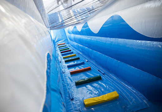 Idealna dmuchana zjeżdżalnia z motywem delfinów z obiektami 3D na zamówienie dla dzieci. Kup nadmuchiwane zjeżdżalnie online w JB Dmuchańce Polska