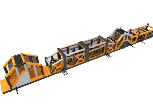 Mega dmuchany tor z przeszkodami o długości nie mniejszej niż 48,5 metra dla dzieci. Kup nadmuchiwane tory przeszkód online już teraz w JB Dmuchańce Polska