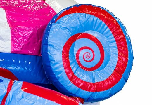 Nadmuchiwany dmuchany zamek z motywem cukierków ze zjeżdżalnią i obiektami 3D dla dzieci. Kup dmuchane zamki online w JB Dmuchańce Polska