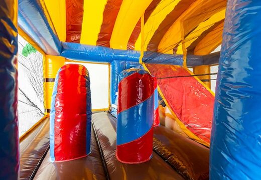 Piracki bramkarz ze zjeżdżalnią i obiektami 3D dla dzieci. Kup dmuchane zamki online w JB Dmuchańce Polska