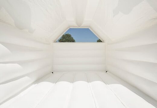 Zamów standardowe dmuchany zamek w motywie ślubnym w kształcie dziecięcego zamku. Zamów dmuchane zamki online w JB Dmuchańce Polska