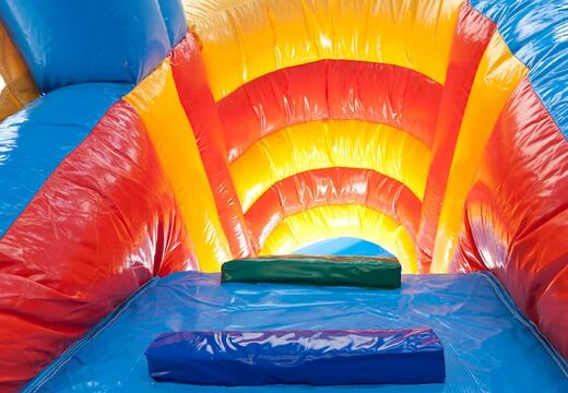 Kup nadmuchiwany domek ze zjeżdżalnią w motywie rekina dla dzieci. Zamów nadmuchiwane domy do skakania online w JB Dmuchańce Polska