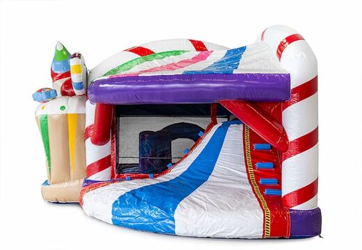 Nadmuchiwany zamek w motywie krainy słodyczy ze zjeżdżalnią dla dzieci. Kup dmuchane zamki do skakania online w JB Dmuchańce Polska