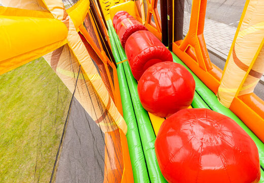 Zamów mega tor przeszkód z motywem dżungli