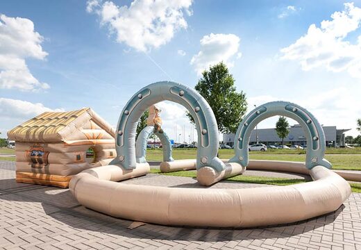 Zachodni dmuchany tor wyścigowy