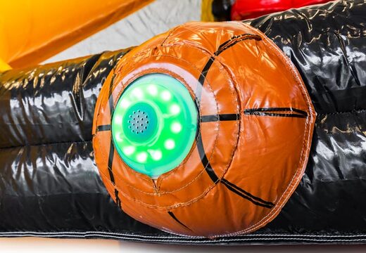 Interaktywny system do gry w dmuchany zamek