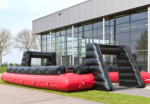 Kup online nadmuchiwane czarne czerwone piłkarzyki z unikalnym systemem przesuwania.