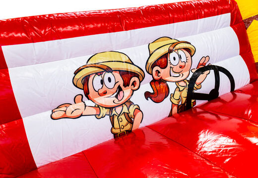 Zamknięty zamek w temacie safari z gorillą z ilustracją strażników w Jeepie